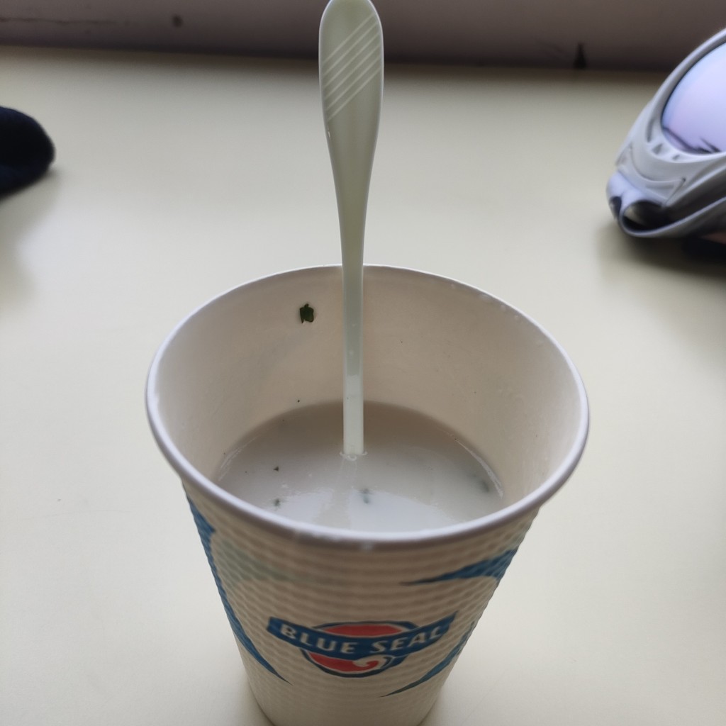 ユーザーが投稿したスープ クラムチャウダの写真 - 実際訪問したユーザーが直接撮影して投稿した湯沢アイスクリームブルーシール ガーラ湯沢店の写真