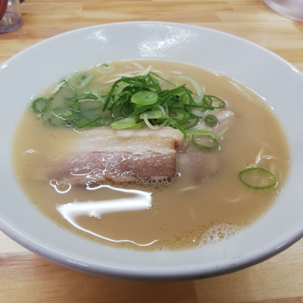 ユーザーが投稿したラーメンの写真 - 実際訪問したユーザーが直接撮影して投稿した若草中華料理めし処 ひがしの写真