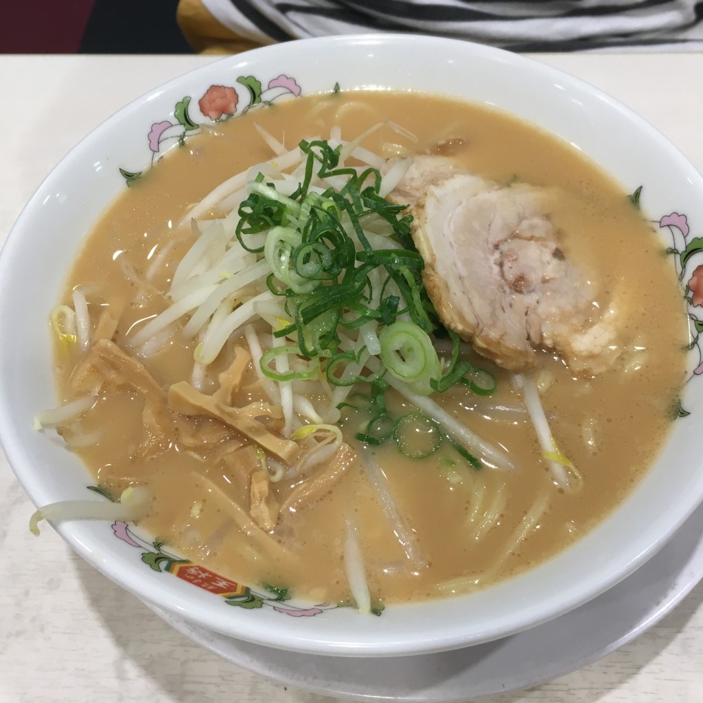 ユーザーが投稿した餃子の王将ラーメンの写真 - 実際訪問したユーザーが直接撮影して投稿した小杉町餃子餃子の王将 武蔵小杉店の写真