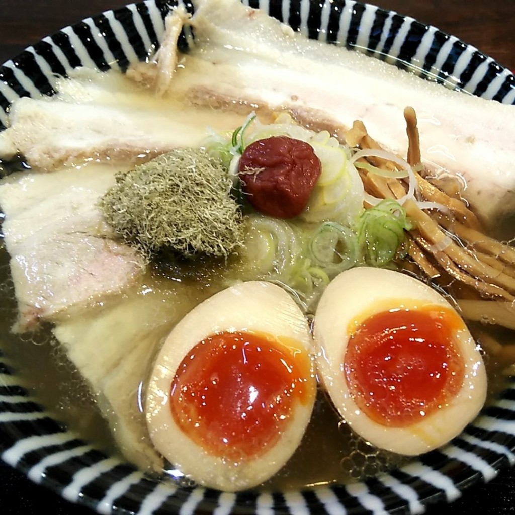 おがささんが投稿した明石南ラーメン / つけ麺のお店暗黒中華そば 雷電の写真