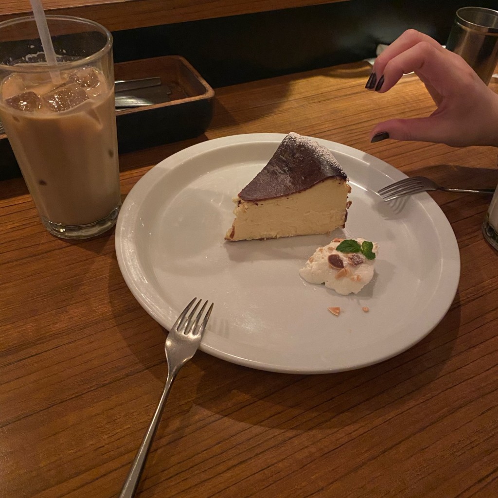 ユーザーが投稿したチーズケーキの写真 - 実際訪問したユーザーが直接撮影して投稿した大名カフェコーデュロイカフェの写真