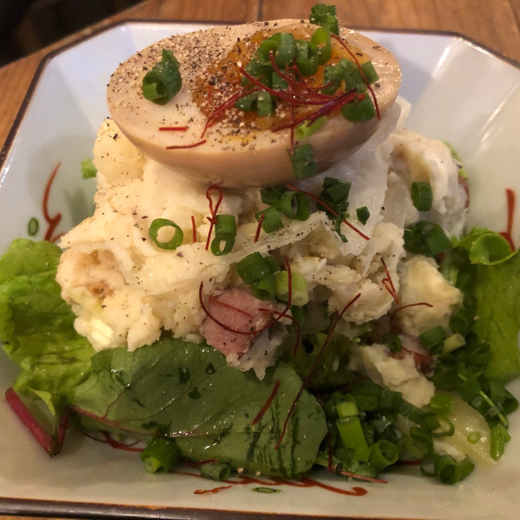 ユーザーが投稿したベーコンと長葱のポテトサラダの写真 - 実際訪問したユーザーが直接撮影して投稿した本町野菜料理ネギッチン negi negiの写真