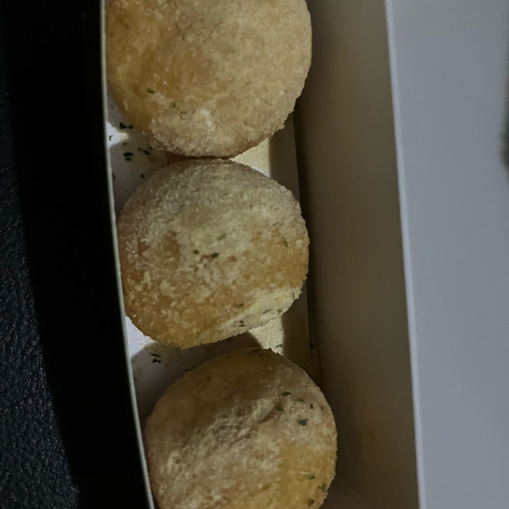 ユーザーが投稿したチーズボールの写真 - 実際訪問したユーザーが直接撮影して投稿したライカム韓国料理カマロチキン 沖縄ライカム店の写真