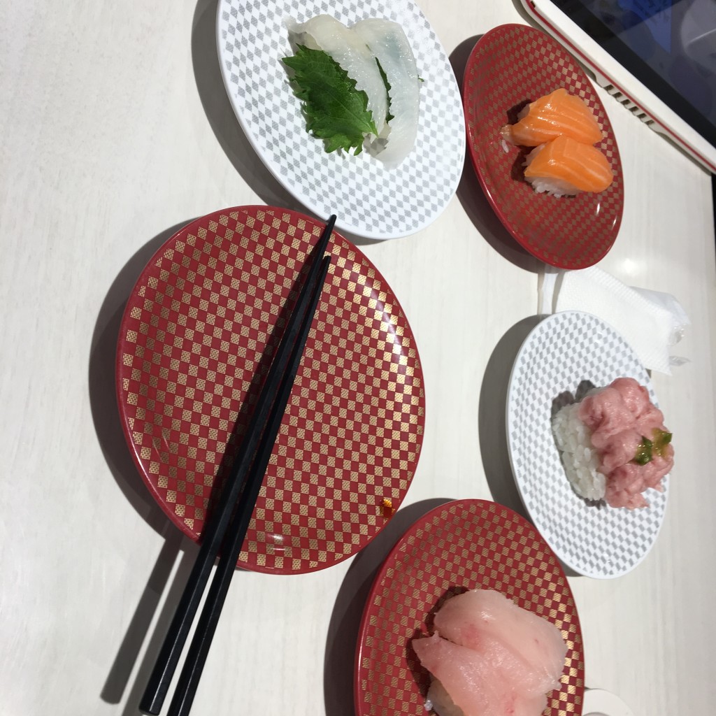 ユーザーが投稿したまぐろたたき盛りの写真 - 実際訪問したユーザーが直接撮影して投稿した浜見平寿司魚べい ブランチ茅ヶ崎店の写真