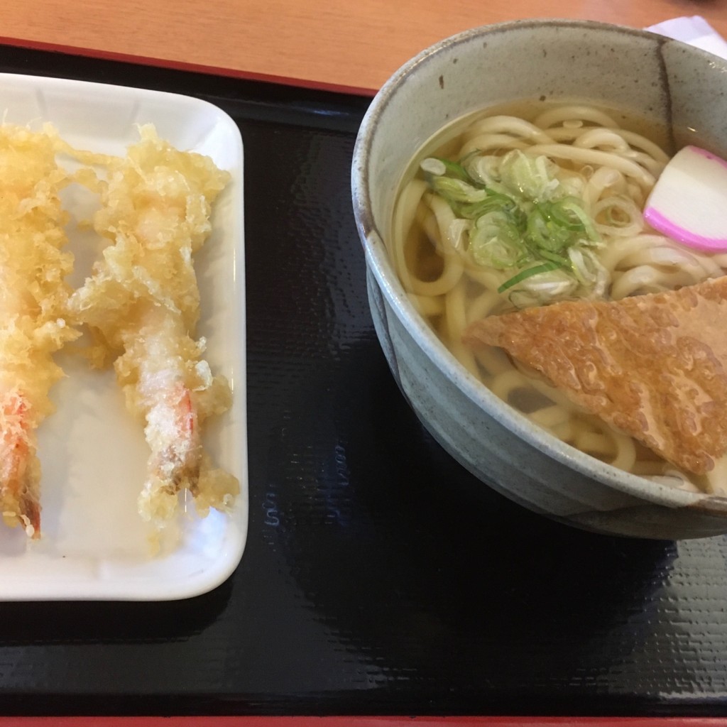 ユーザーが投稿した天ぷらうどんの写真 - 実際訪問したユーザーが直接撮影して投稿した岩崎天ぷらてんこもり岩崎店の写真