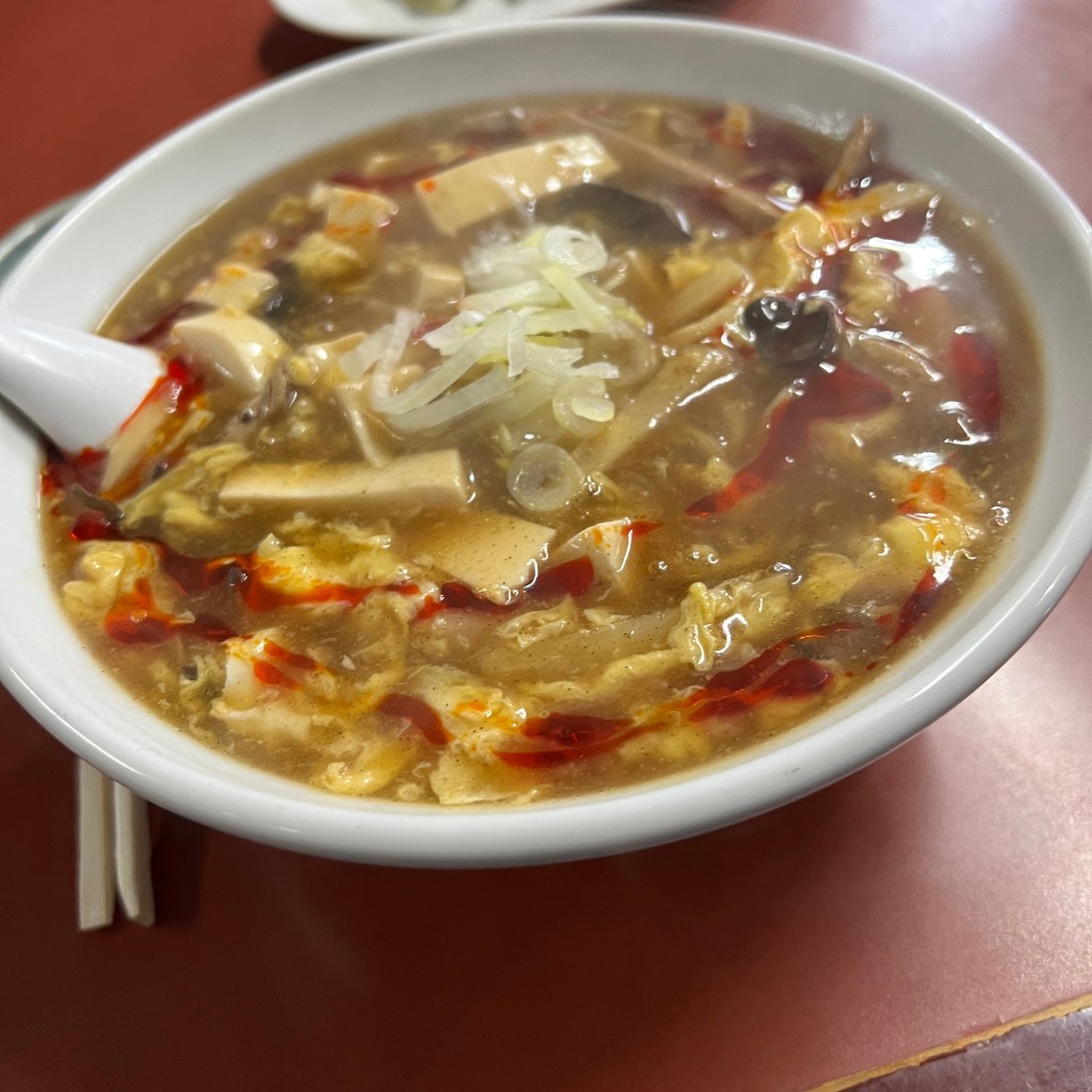 ユーザーが投稿したサンラータンメンの写真 - 実際訪問したユーザーが直接撮影して投稿した本町中華料理大輦 御殿通店の写真