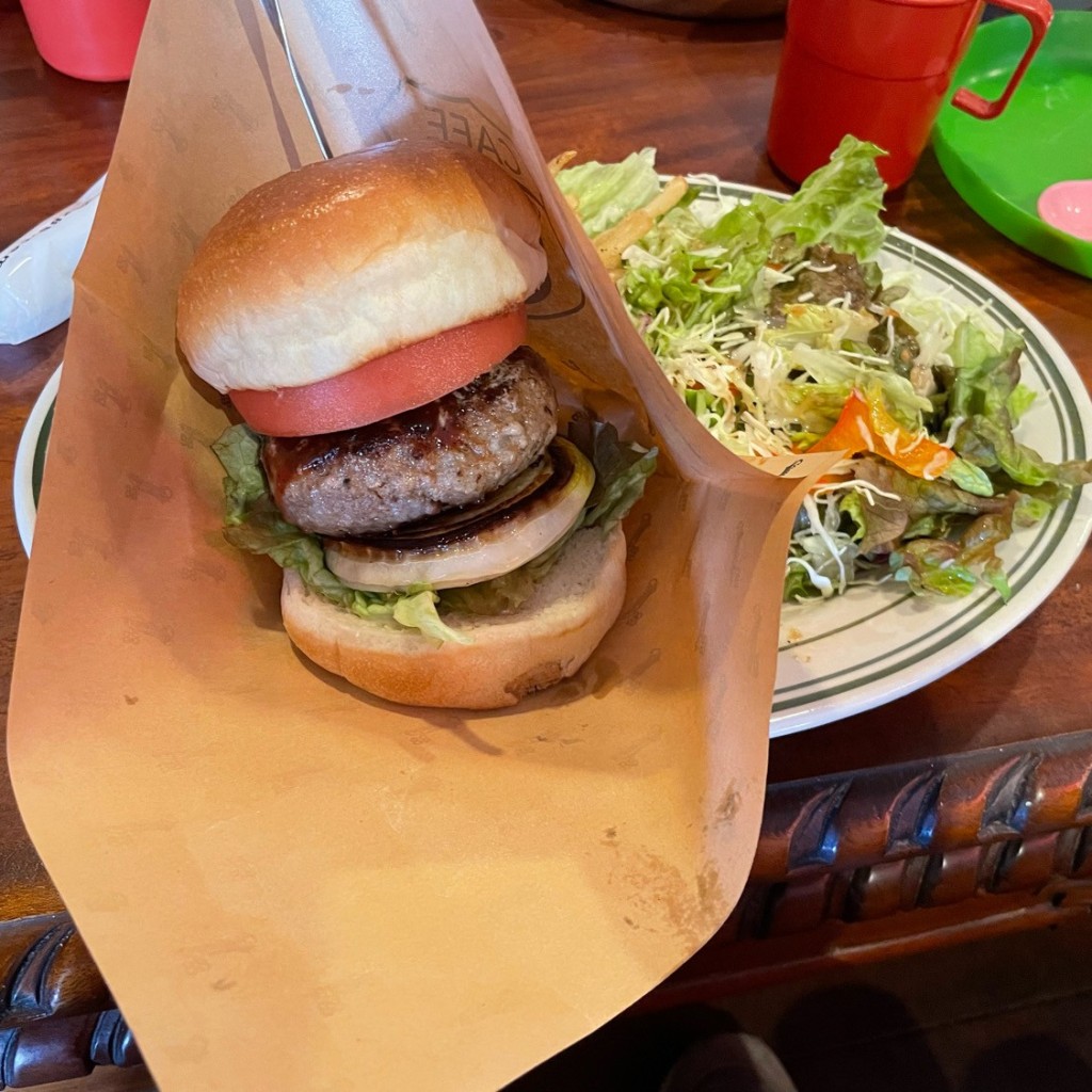 ユーザーが投稿したハンバーガーの写真 - 実際訪問したユーザーが直接撮影して投稿した西高安町カフェカフェチャレンジャー88の写真