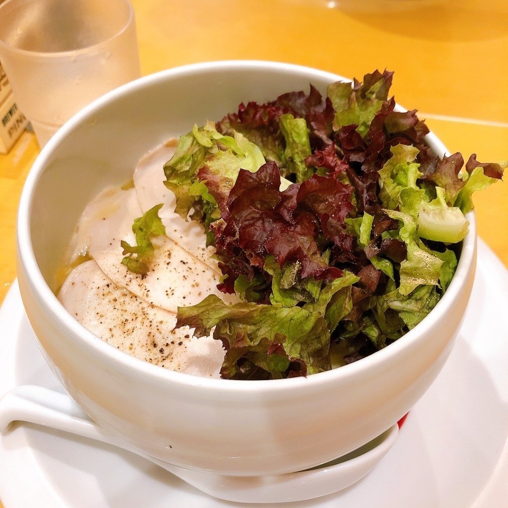 つづぅさんが投稿した大久保ラーメン / つけ麺のお店麺屋 時茂 京成大久保店の写真