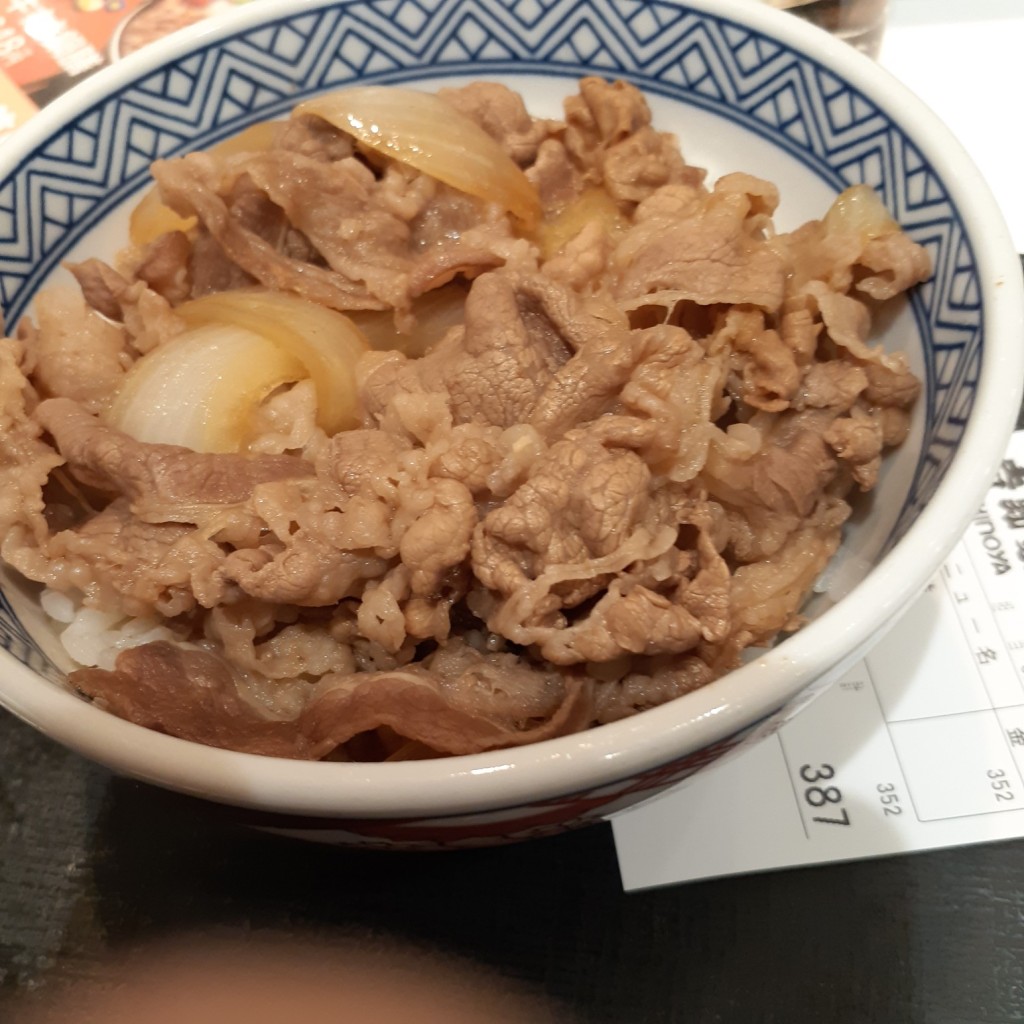 ユーザーが投稿した牛丼の写真 - 実際訪問したユーザーが直接撮影して投稿した角田町牛丼吉野家 新梅田食道街店の写真