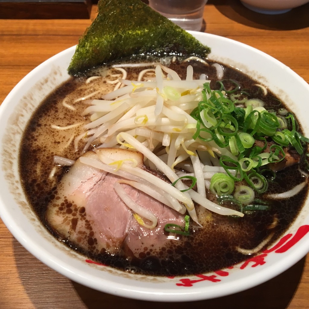 Yukitinomoneyさんが投稿した上野ラーメン / つけ麺のお店なんつッ亭 御徒町店の写真